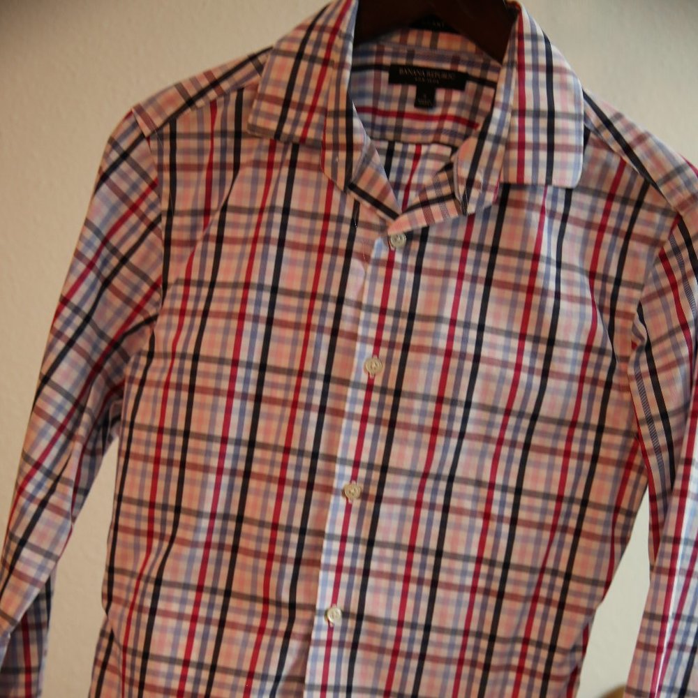 *BUNDLE* 2 Shirt Combo (Size Small)
